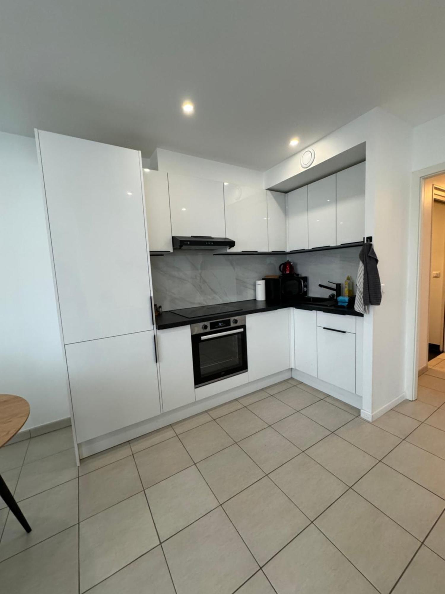 Appartement 2 Chambre Drancy Exterior foto